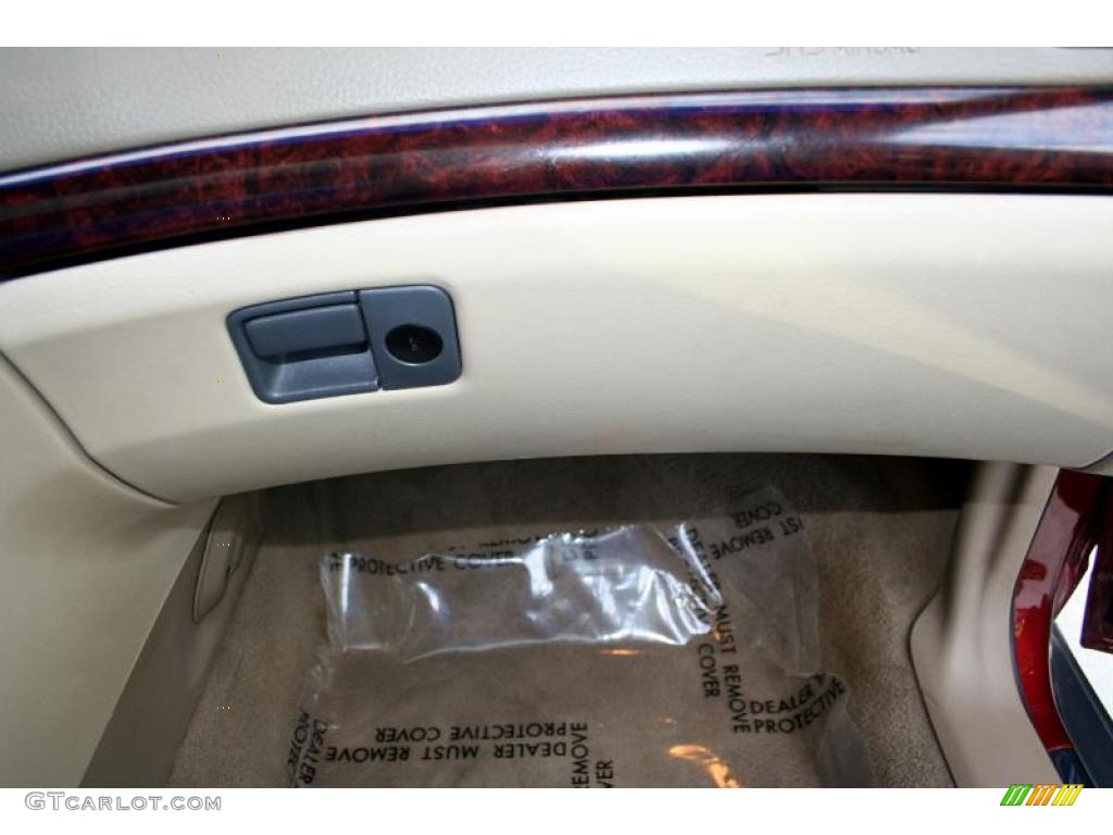 2001 S80 T6 - Venetian Red Metallic / Taupe/Light Taupe photo #55