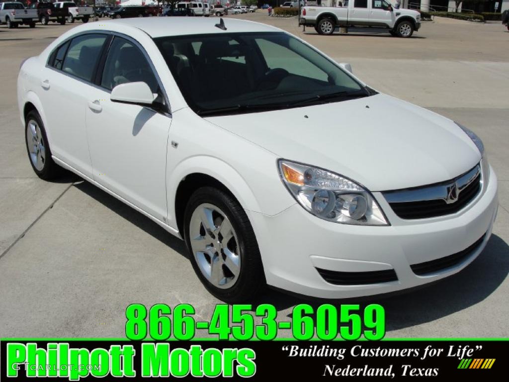 2009 Aura XE - Polar White / Tan photo #1