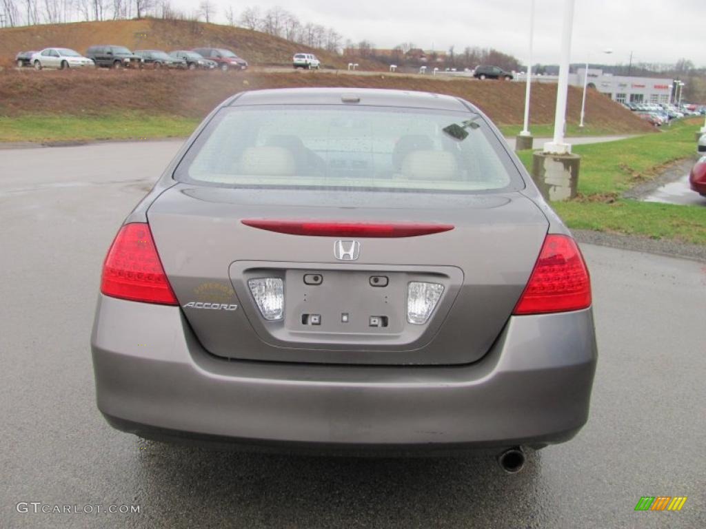 2007 Accord EX-L Sedan - Carbon Bronze Pearl / Ivory photo #4