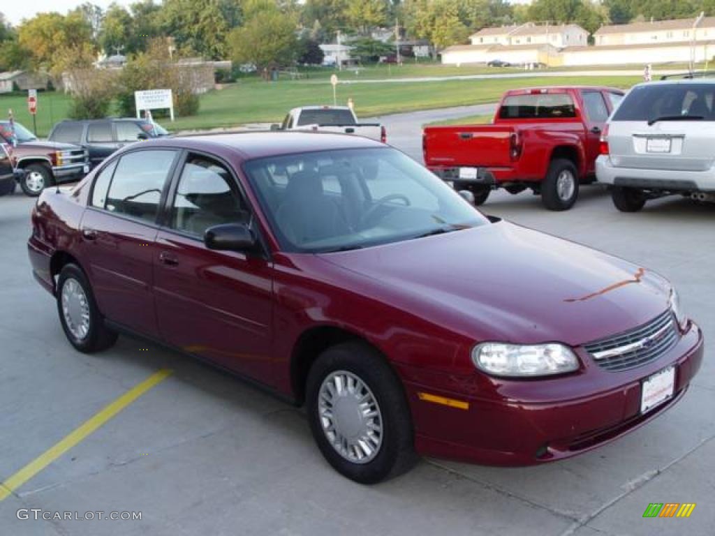 2004 Classic  - Sport Red Metallic / Gray photo #2