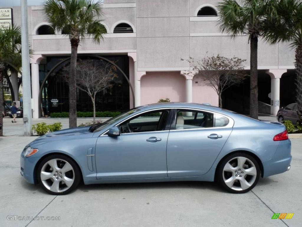 2009 XF Supercharged - Frost Blue Metallic / Ivory/Oyster photo #3