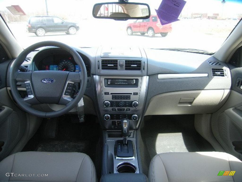 2010 Fusion Hybrid - Sterling Grey Metallic / Medium Light Stone photo #23