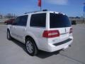 2007 White Chocolate Tri-Coat Lincoln Navigator Luxury  photo #5