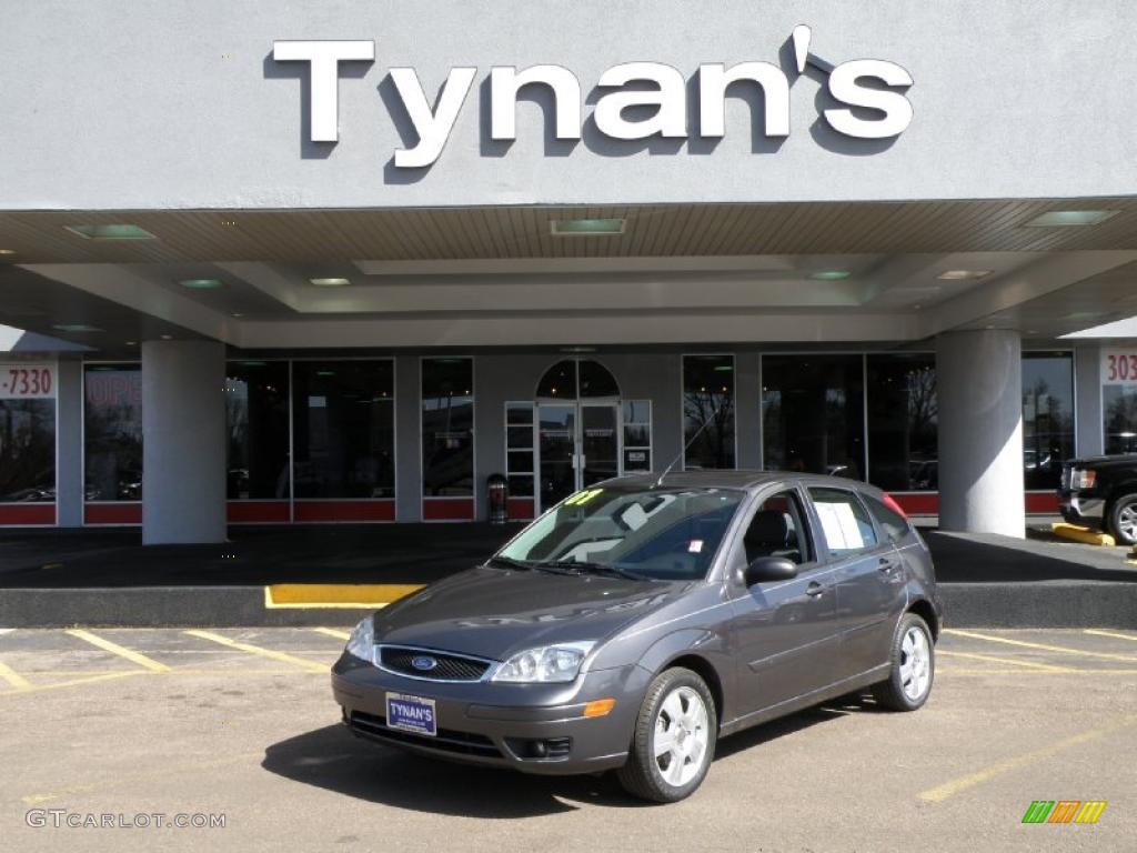 2007 Focus ZX5 SES Hatchback - Liquid Grey Metallic / Charcoal/Light Flint photo #1