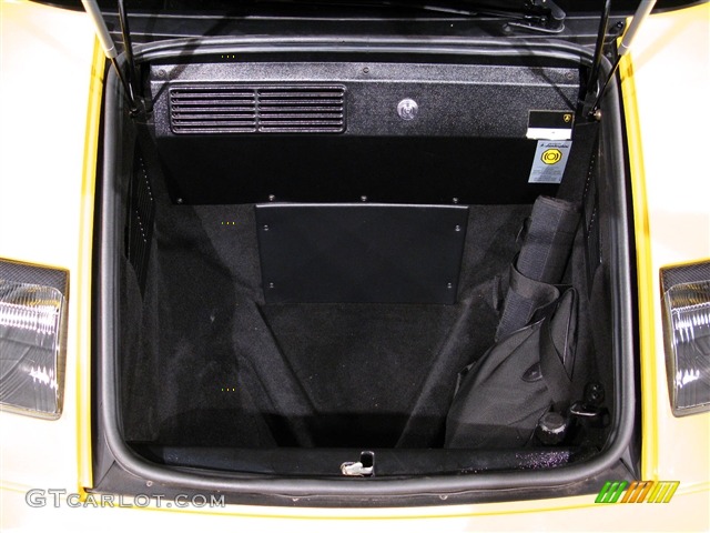 2001 Lamborghini Diablo 6.0 Trunk Photo #275331