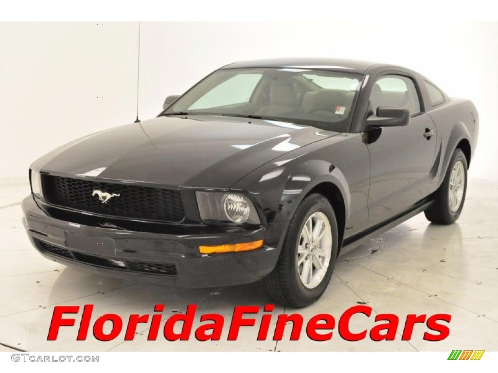 2008 Mustang V6 Deluxe Coupe - Black / Medium Parchment photo #1