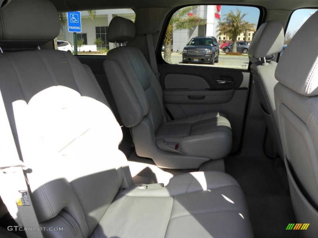 2007 Tahoe LTZ - Summit White / Light Titanium/Ebony photo #11