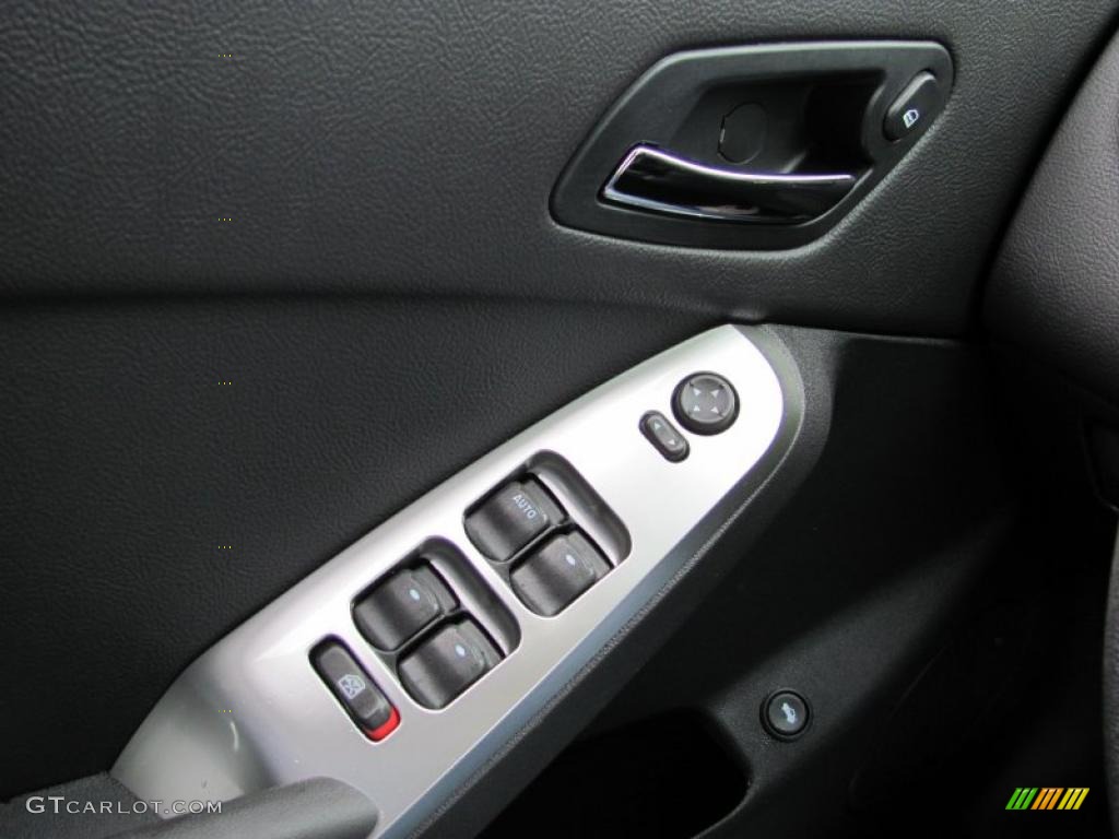 2010 G6 Sedan - Midnight Blue Metallic / Ebony photo #24
