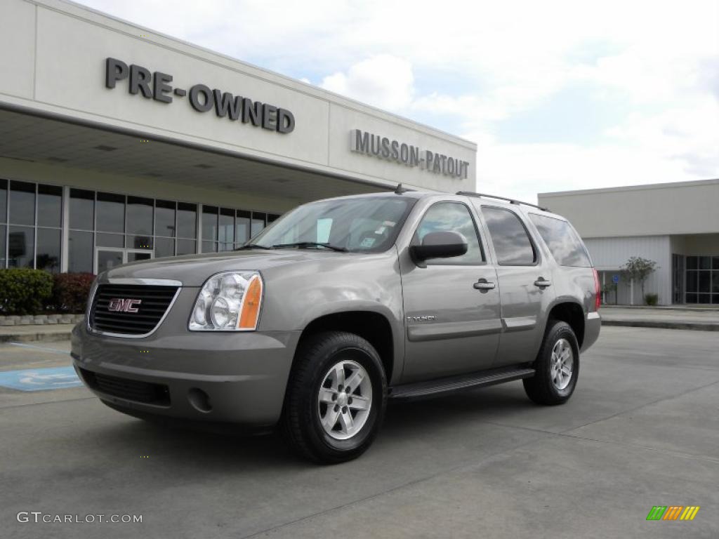 2008 Yukon SLE - Steel Gray Metallic / Light Titanium photo #1