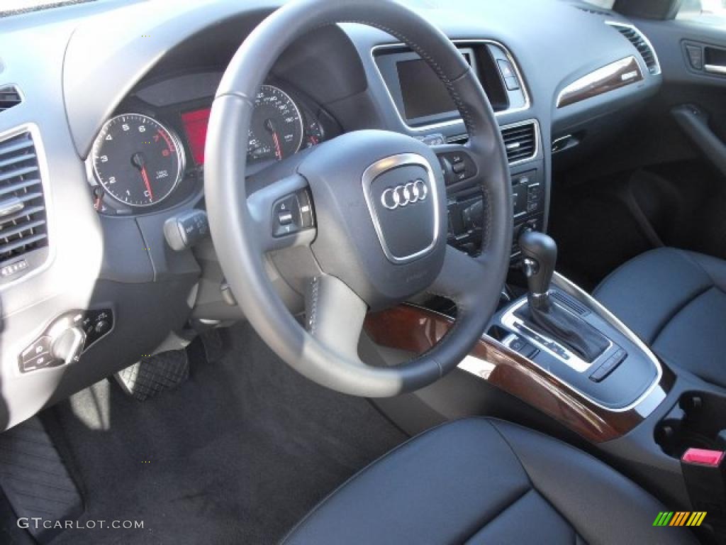 2009 Q5 3.2 Premium quattro - Ibis White / Black photo #27