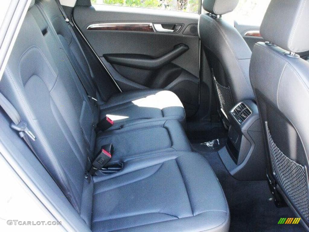 2009 Q5 3.2 Premium quattro - Ibis White / Black photo #31