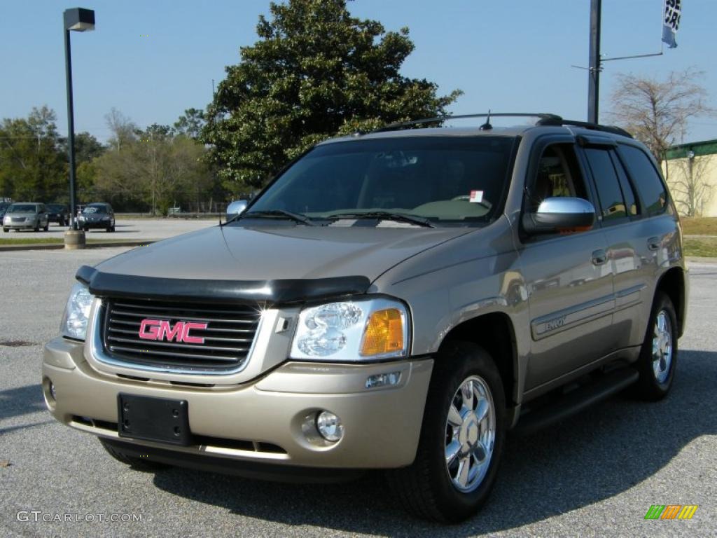 Sand Beige Metallic GMC Envoy