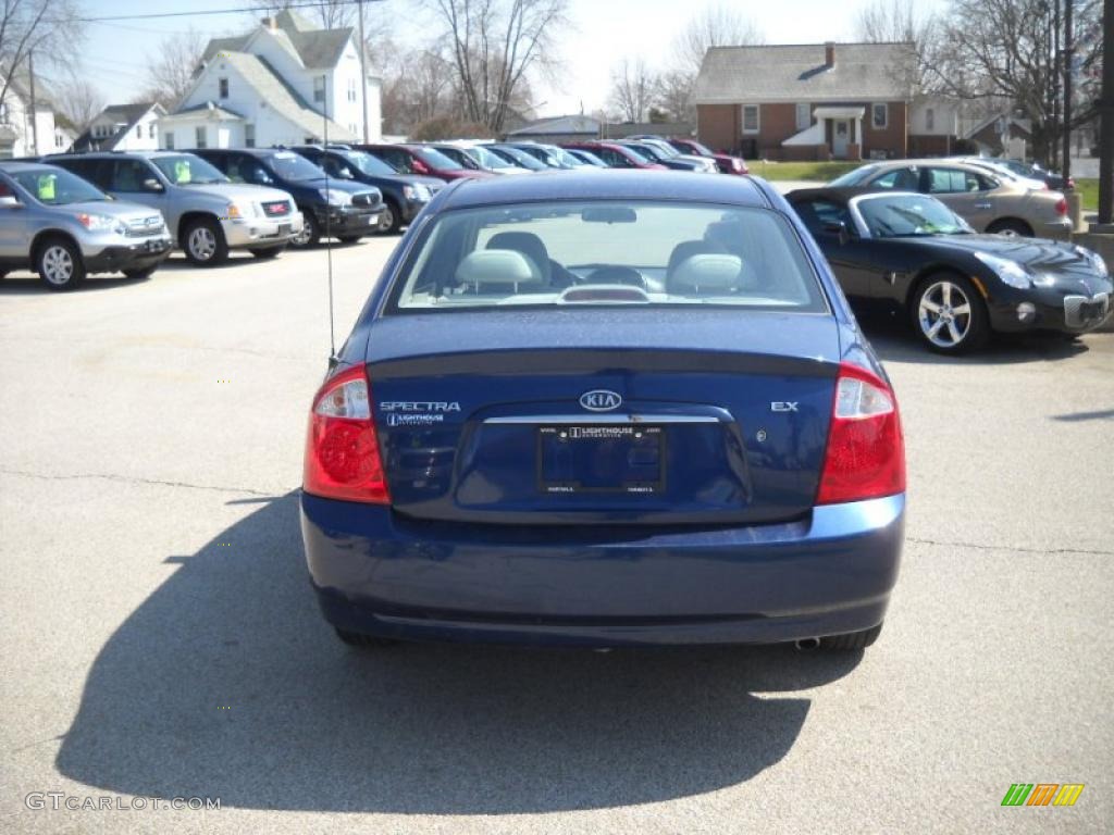 2005 Spectra EX Sedan - Imperial Blue / Gray photo #8