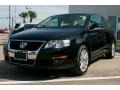 Deep Black - Passat Komfort Sedan Photo No. 3