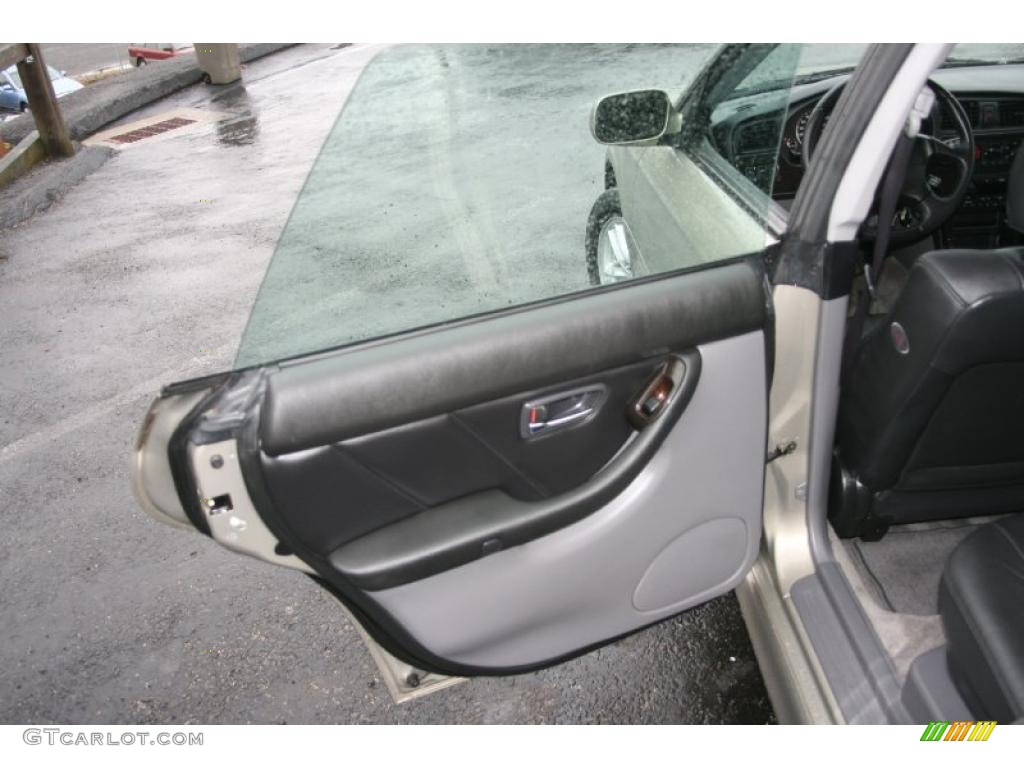 2004 Legacy 2.5 GT Wagon - Titanium Pearl / Black photo #14