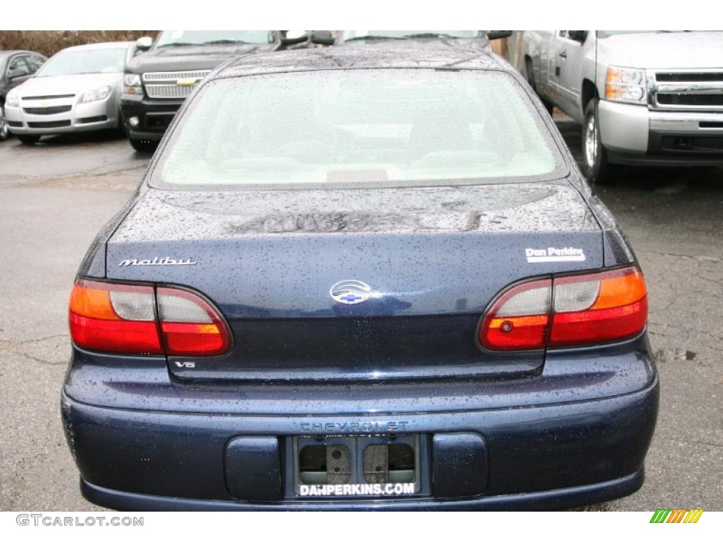 2001 Malibu Sedan - Navy Blue Metallic / Gray photo #6