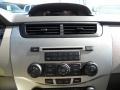 White Suede - Focus S Sedan Photo No. 18