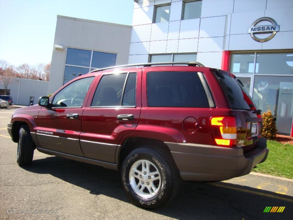 2003 Grand Cherokee Laredo 4x4 - Dark Garnet Red Pearl / Taupe photo #7