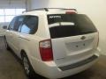 2006 White Kia Sedona LX  photo #6