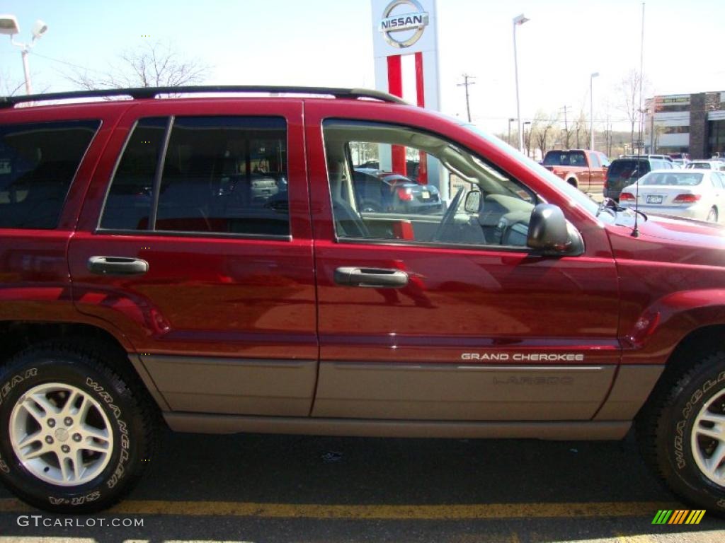 2003 Grand Cherokee Laredo 4x4 - Dark Garnet Red Pearl / Taupe photo #21