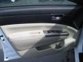 Super White - Prius Hybrid Photo No. 7