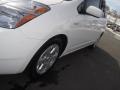 Super White - Prius Hybrid Photo No. 25