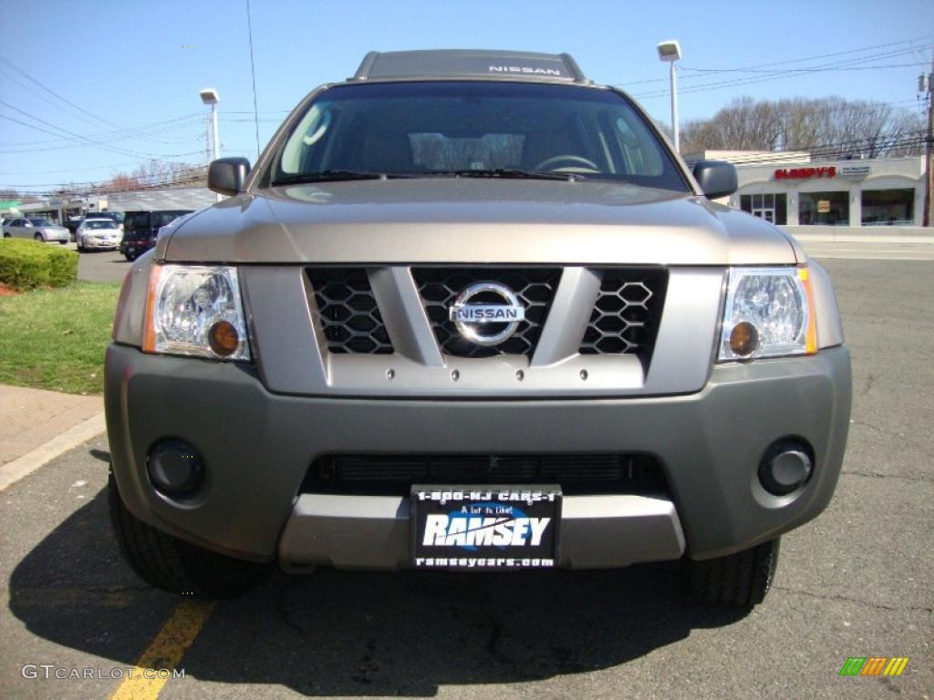 2006 Xterra S 4x4 - Granite Metallic / Desert/Graphite photo #2