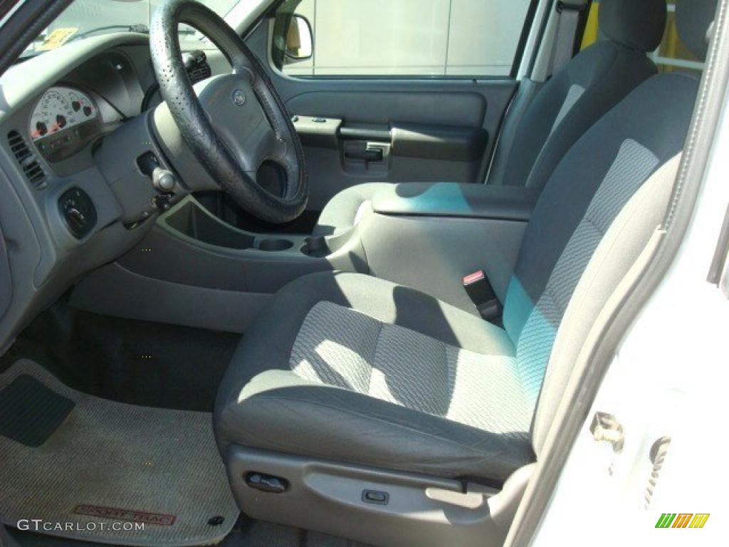 2004 Explorer Sport Trac XLT - Oxford White / Medium Dark Flint/Dark Flint photo #11