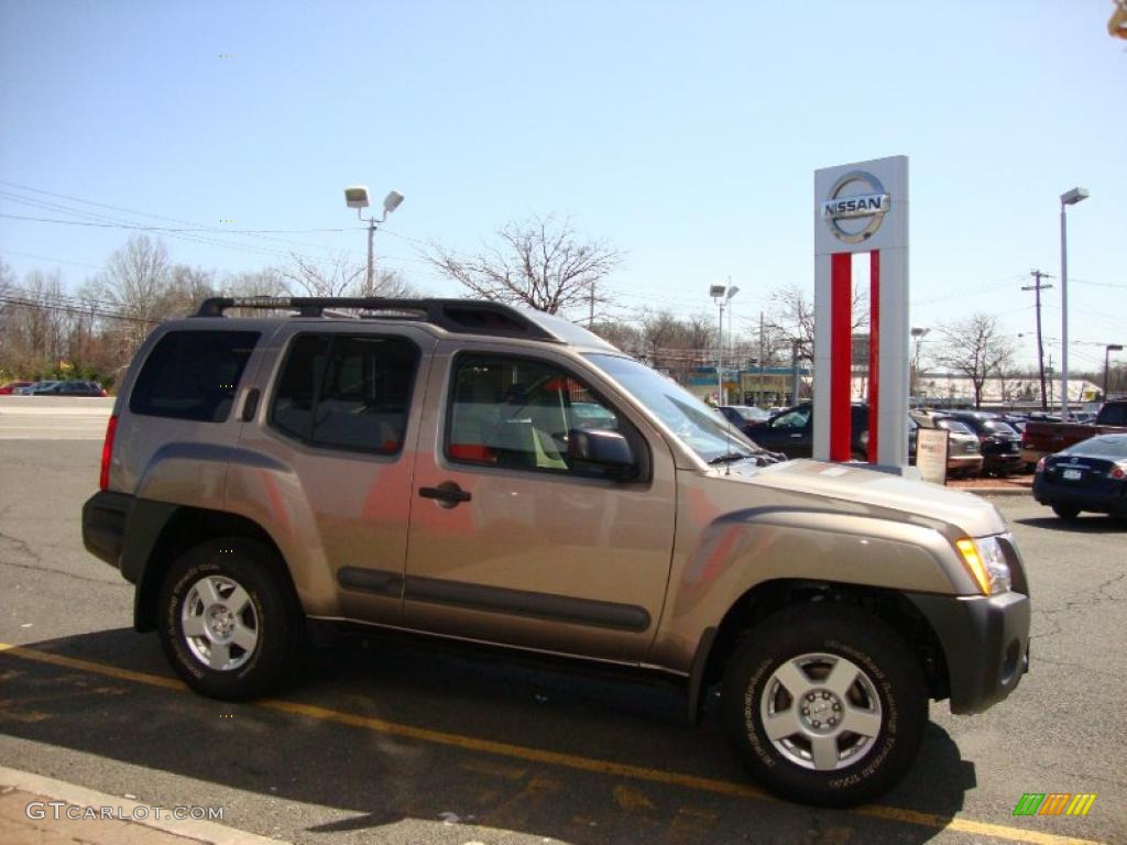 2006 Xterra S 4x4 - Granite Metallic / Desert/Graphite photo #12