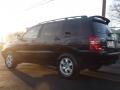 Black - Highlander V6 4WD Photo No. 4