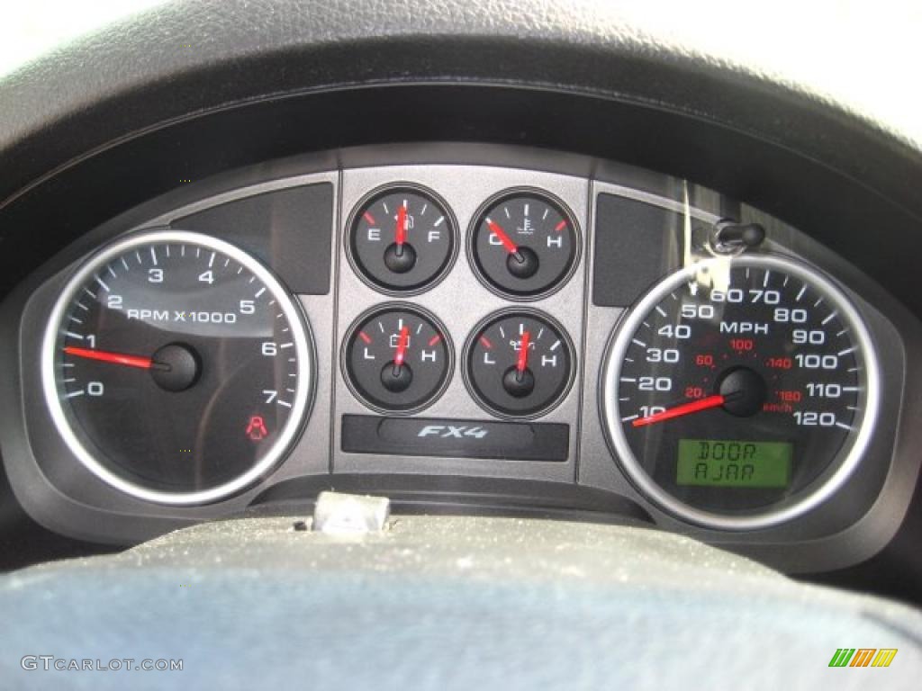 2005 F150 FX4 SuperCab 4x4 - True Blue Metallic / Black photo #18