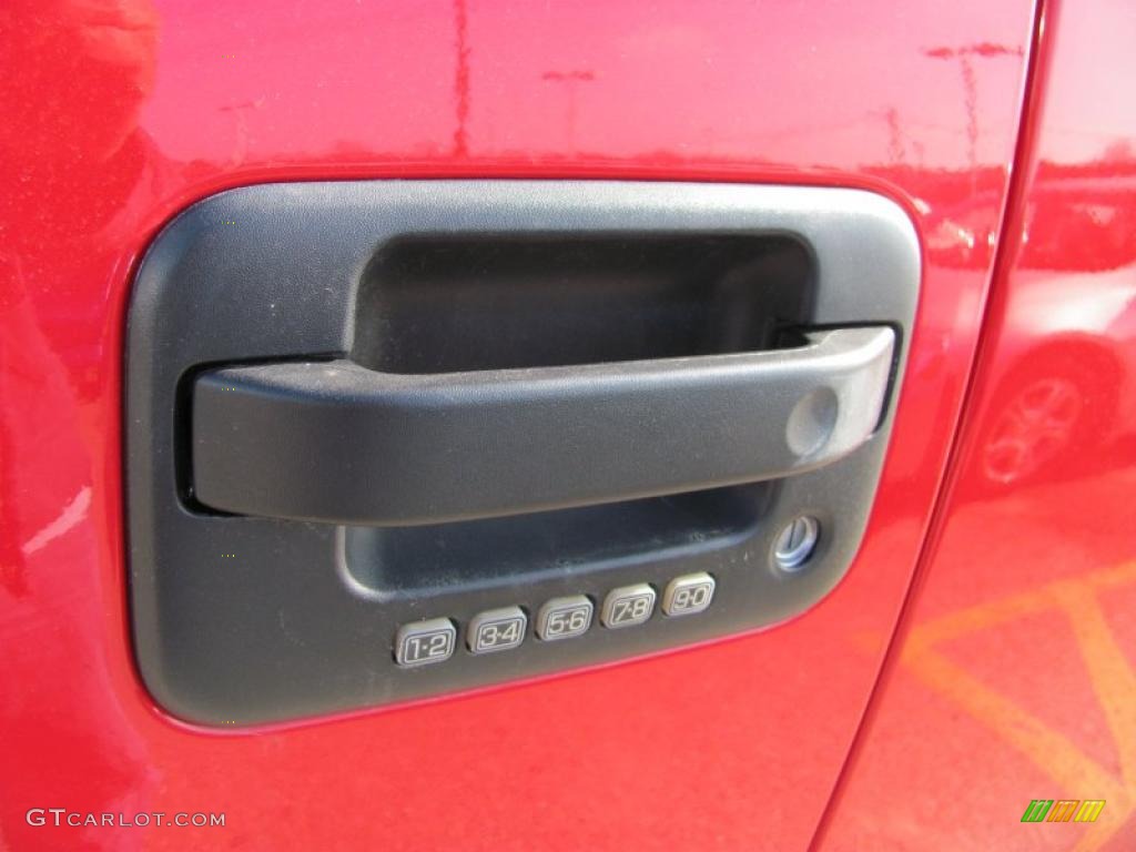 2006 F150 XLT SuperCab 4x4 - Bright Red / Medium/Dark Flint photo #14