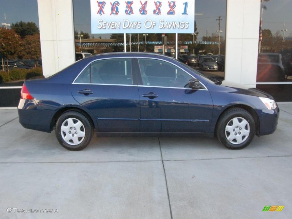2007 Accord LX Sedan - Royal Blue Pearl / Gray photo #2