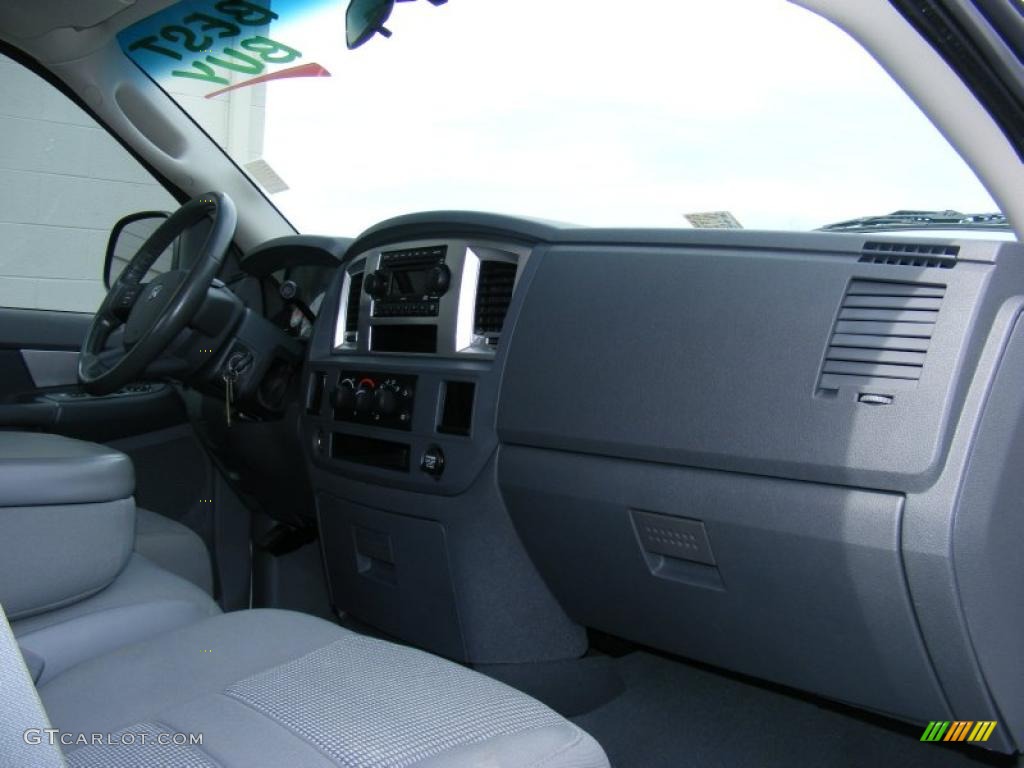 2007 Ram 1500 Lone Star Edition Quad Cab - Bright Silver Metallic / Medium Slate Gray photo #18