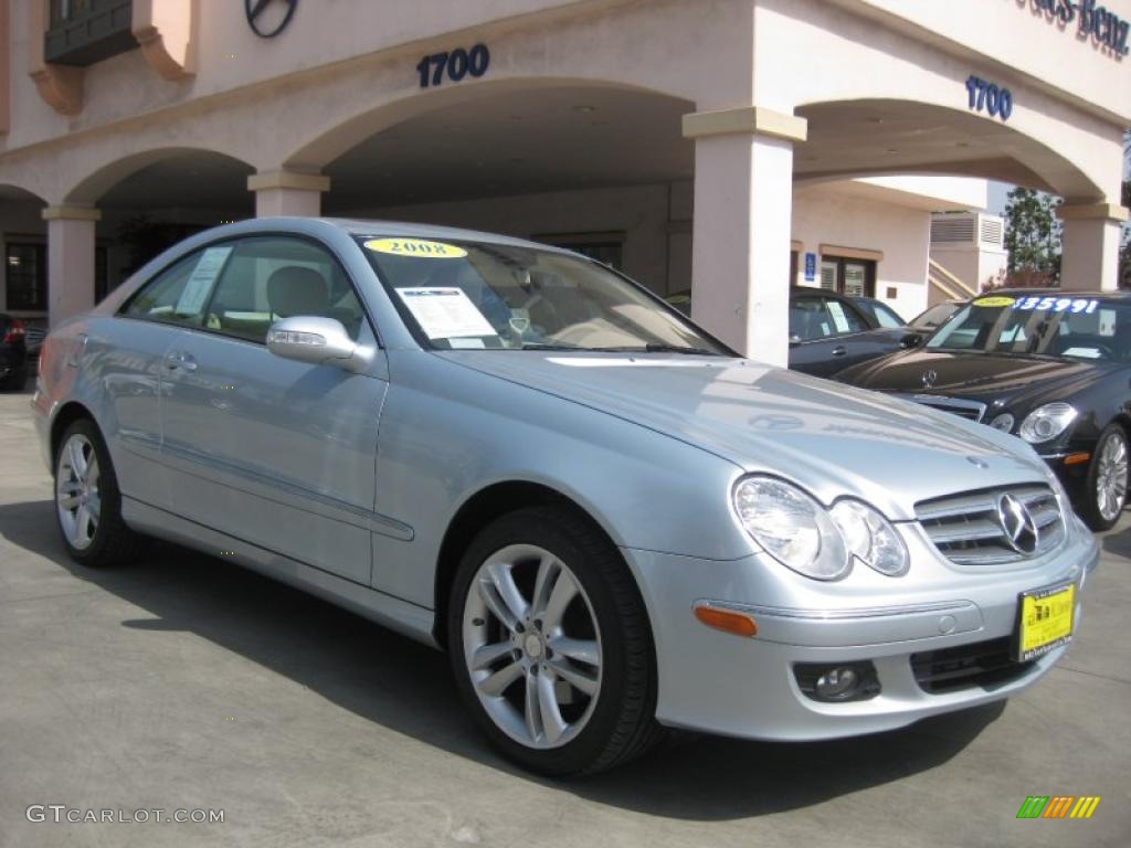 Diamond Silver Metallic Mercedes-Benz CLK