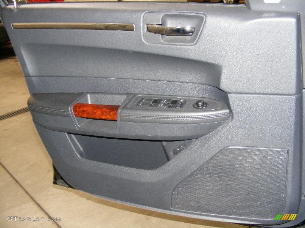 2008 300 C HEMI Hurst Edition - Brilliant Black Crystal Pearl / Dark Slate Gray photo #20