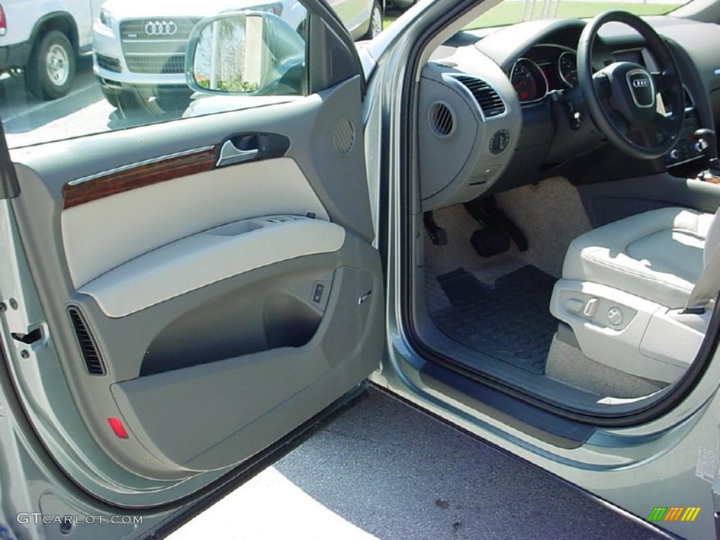 2007 Q7 3.6 Premium quattro - Sycamore Green Metallic / Limestone Grey photo #11