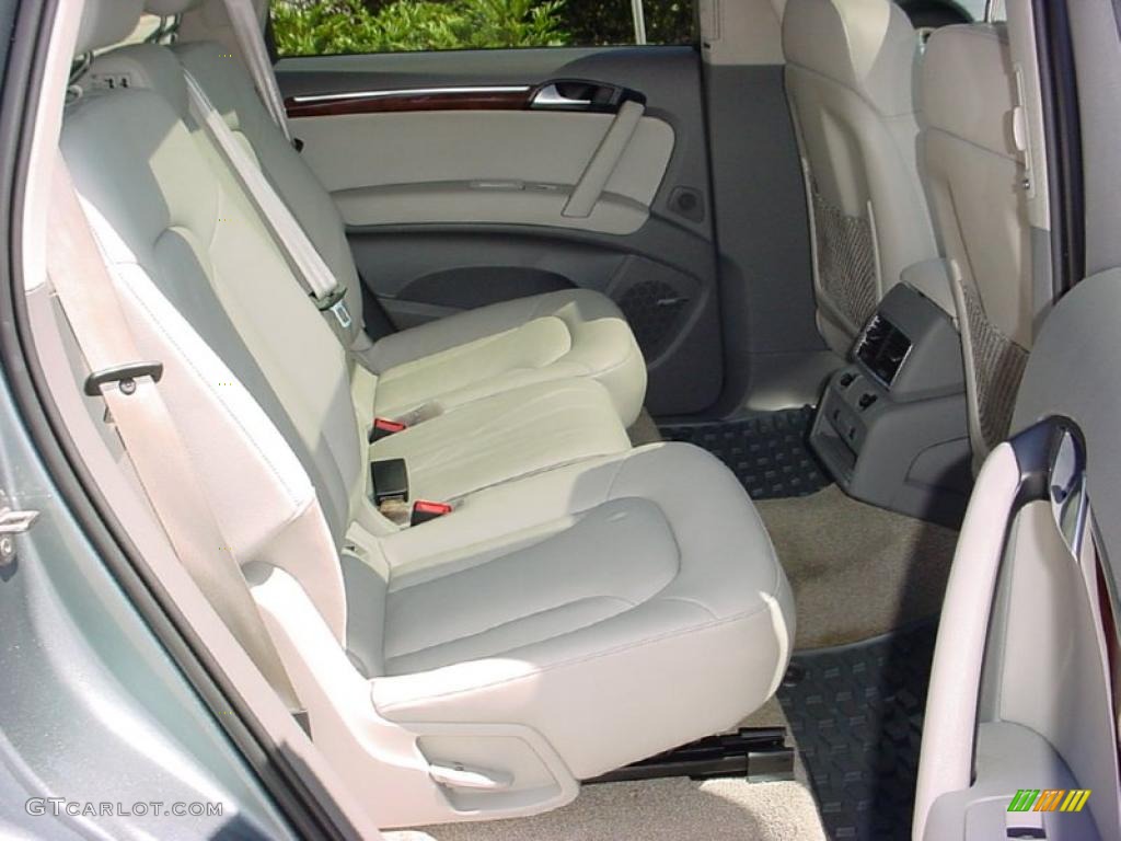 2007 Q7 3.6 Premium quattro - Sycamore Green Metallic / Limestone Grey photo #17