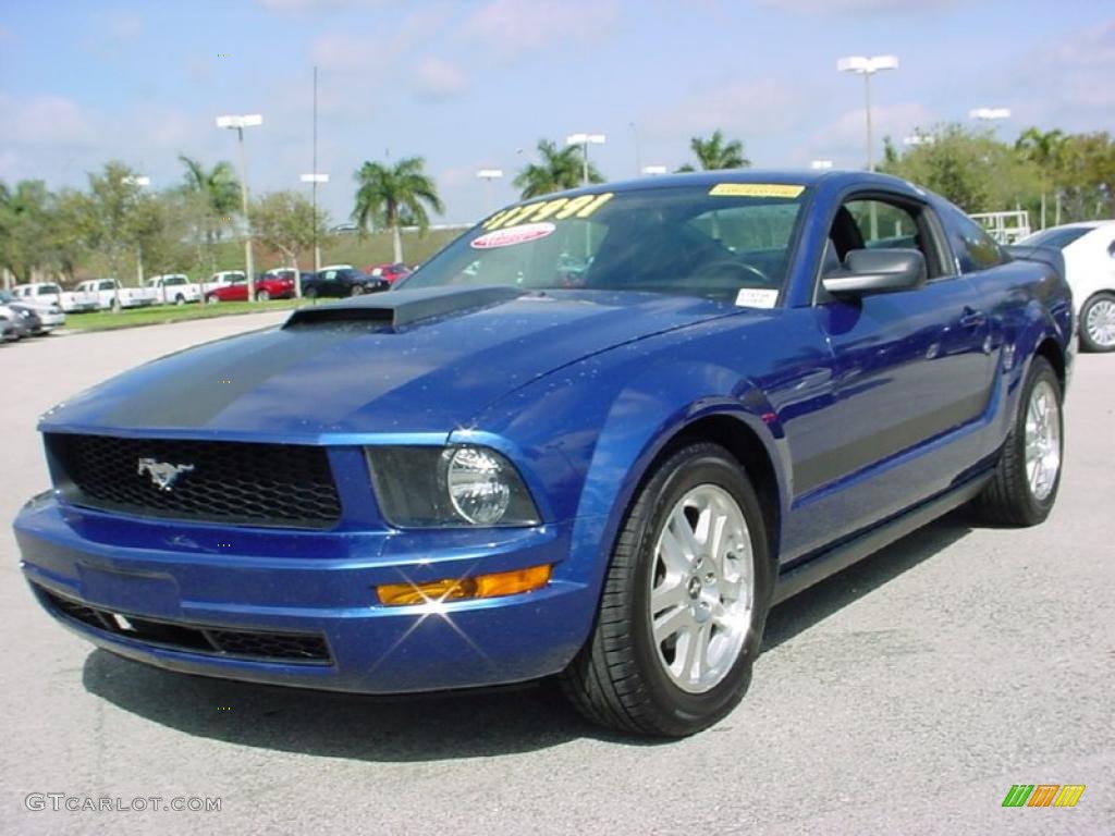 2007 Mustang V6 Premium Coupe - Vista Blue Metallic / Dark Charcoal photo #7