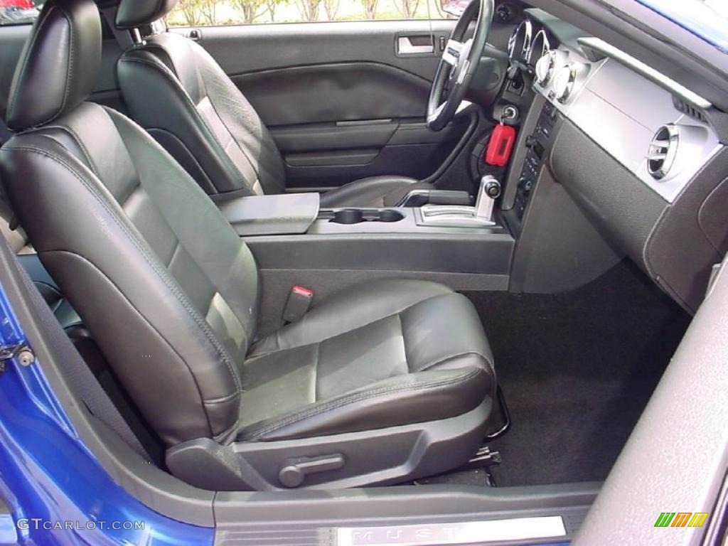 2007 Mustang V6 Premium Coupe - Vista Blue Metallic / Dark Charcoal photo #12
