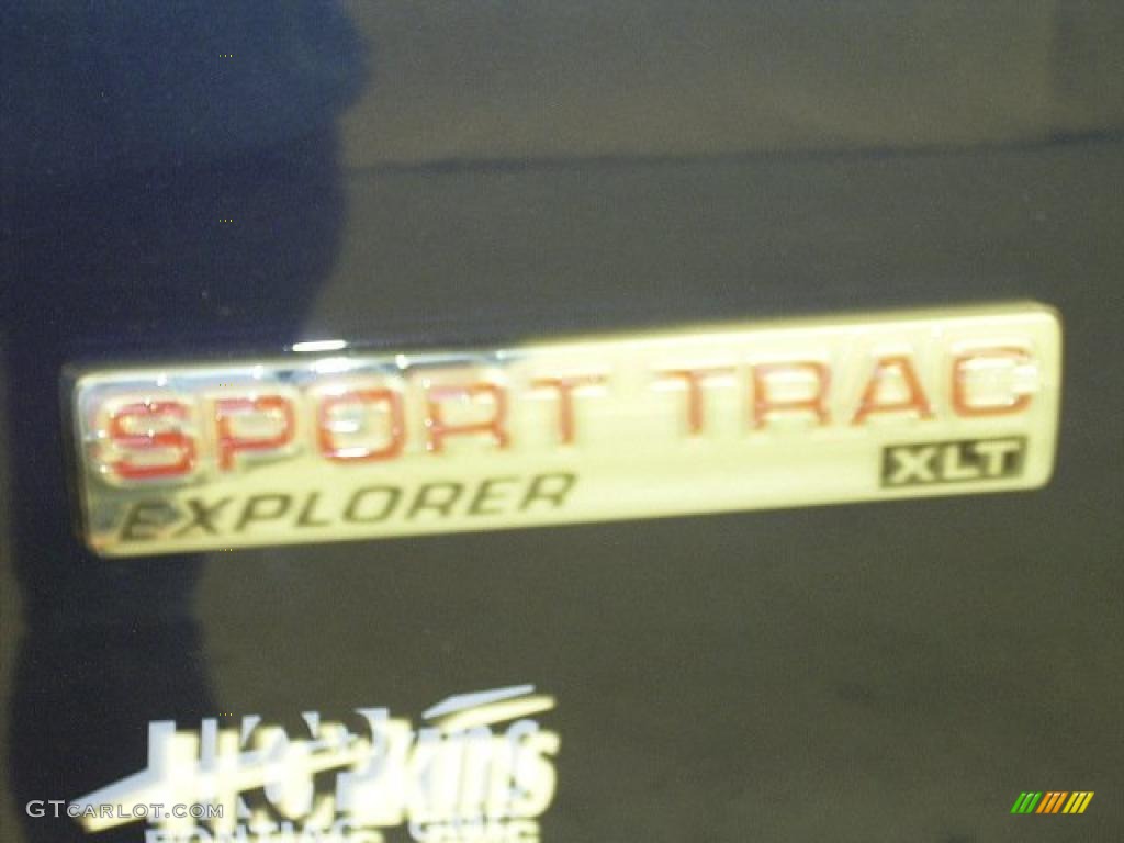 2008 Explorer Sport Trac XLT - Dark Blue Pearl Metallic / Camel photo #38