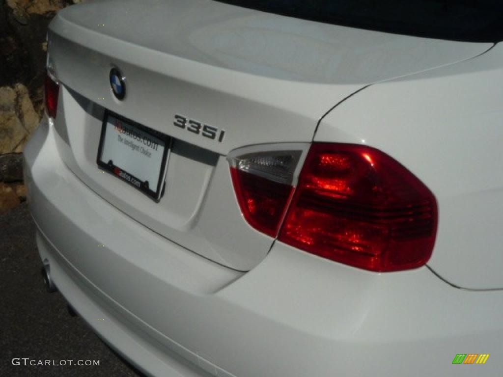 2007 3 Series 335i Sedan - Alpine White / Black photo #11
