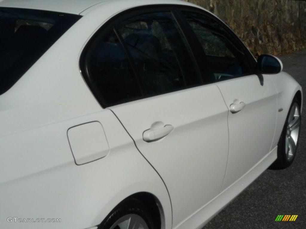 2007 3 Series 335i Sedan - Alpine White / Black photo #12