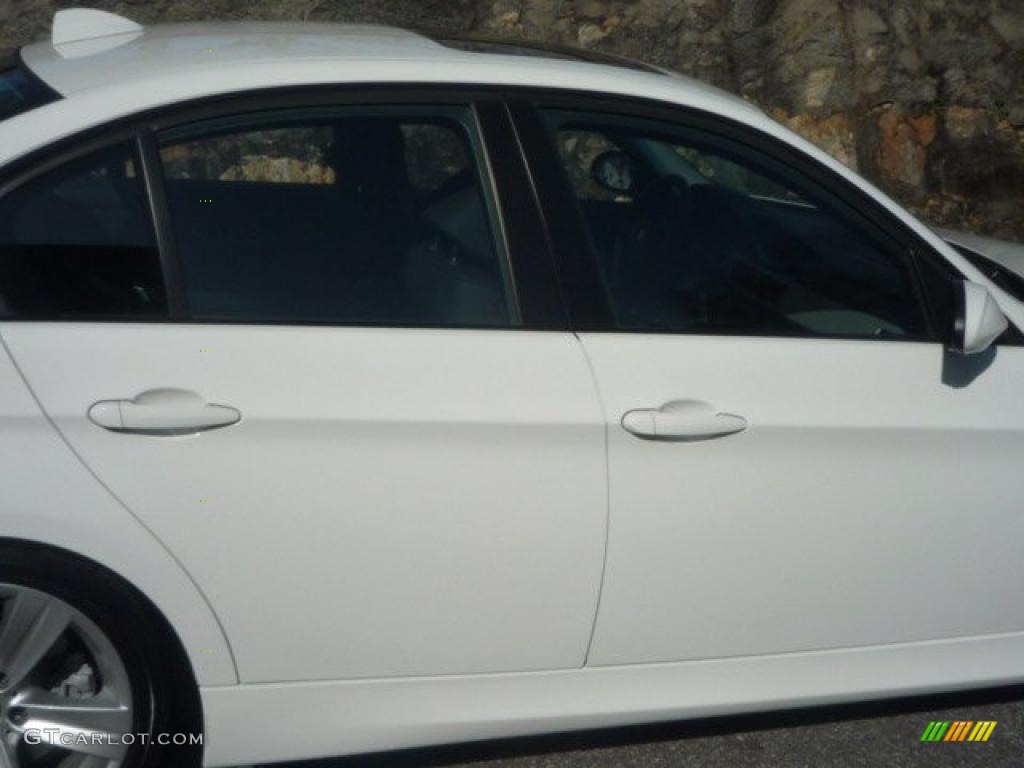 2007 3 Series 335i Sedan - Alpine White / Black photo #13