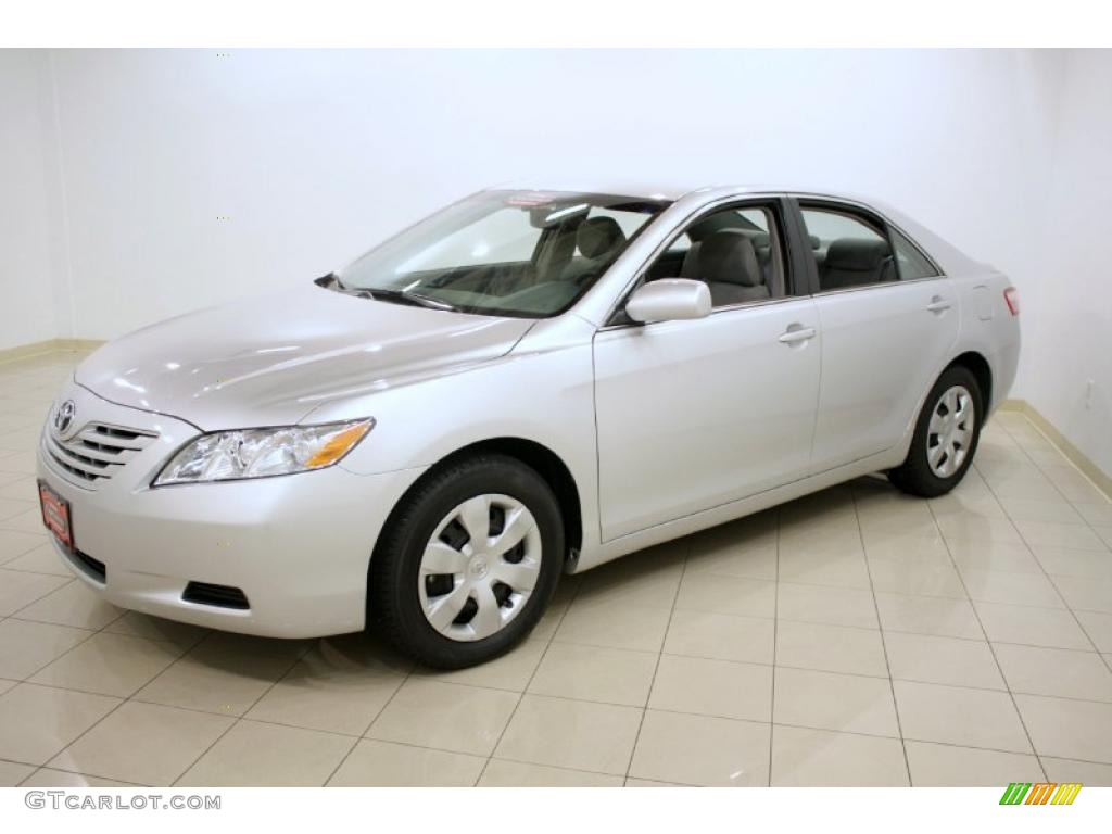 2008 Camry LE - Classic Silver Metallic / Ash photo #3