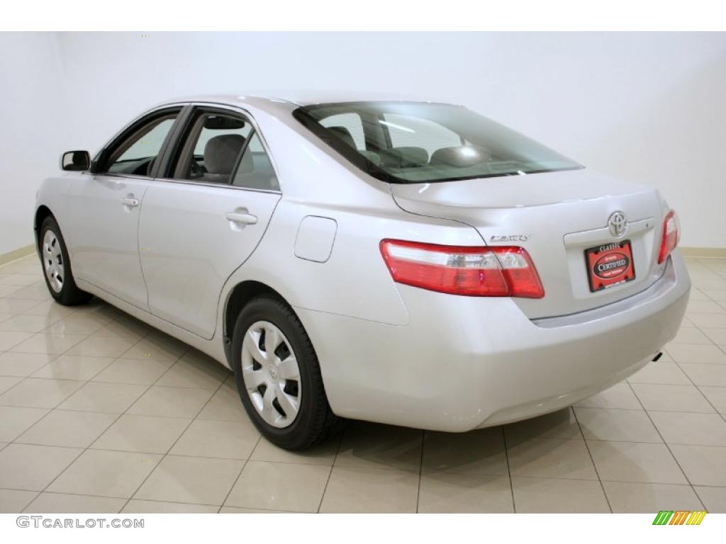 2008 Camry LE - Classic Silver Metallic / Ash photo #5