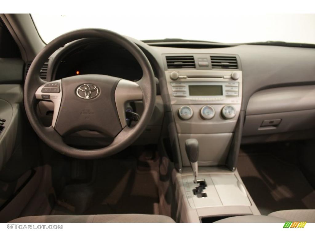 2008 Camry LE - Classic Silver Metallic / Ash photo #21