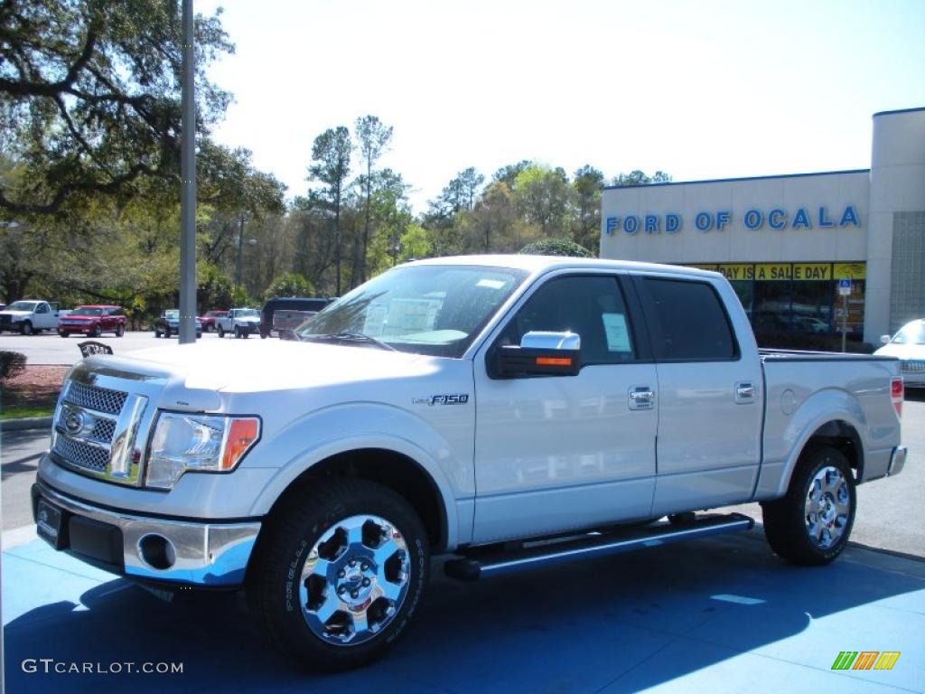 2010 F150 Lariat SuperCrew - Ingot Silver Metallic / Black photo #1