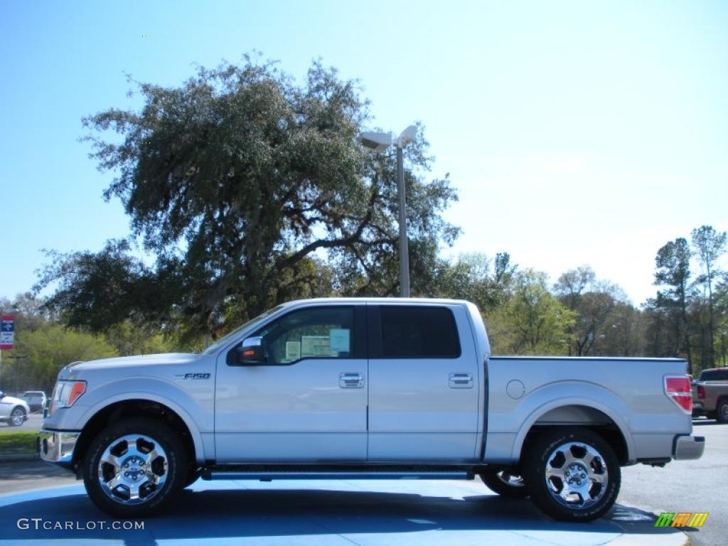 2010 F150 Lariat SuperCrew - Ingot Silver Metallic / Black photo #2