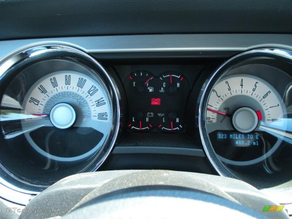 2011 Mustang GT Premium Coupe - Race Red / Charcoal Black photo #21